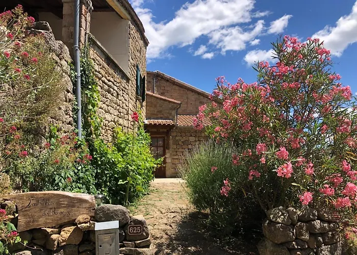 Le Relais Des Bouziges 3* Sanilhac (Ardeche)